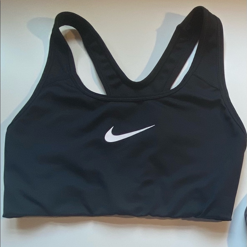 Women’s Nike XS Black Sports Bra (low support)